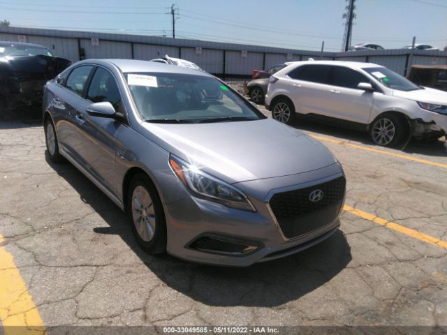 HYUNDAI SONATA HYBRID 2016 kmhe24l17ga014702