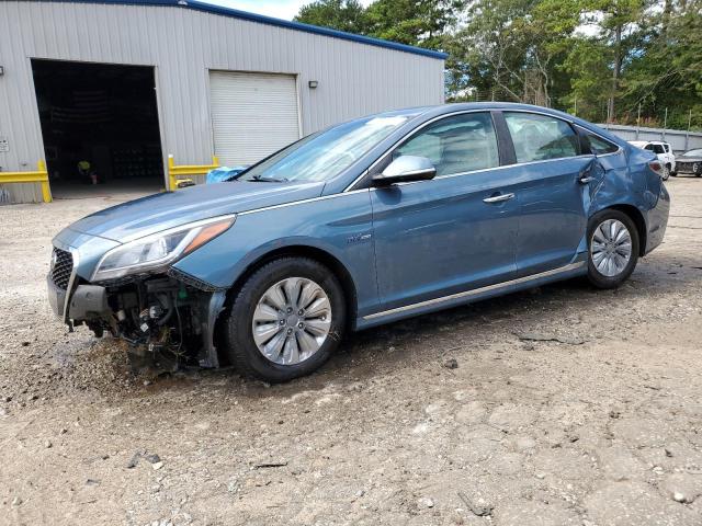 HYUNDAI SONATA HYB 2016 kmhe24l17ga015428