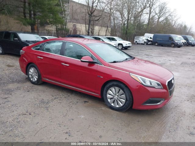 HYUNDAI SONATA HYBRID 2016 kmhe24l17ga026087