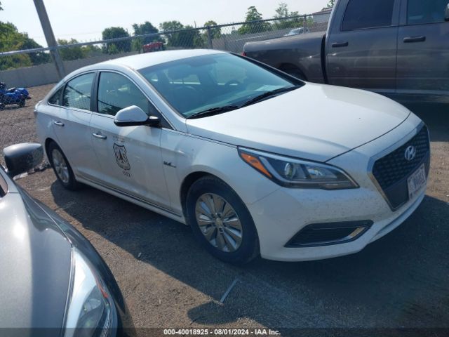 HYUNDAI SONATA 2016 kmhe24l17ga037560