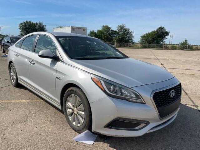 HYUNDAI SONATA 2016 kmhe24l17ga040507