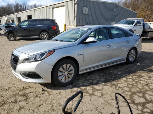 HYUNDAI SONATA 2017 kmhe24l17ha054165