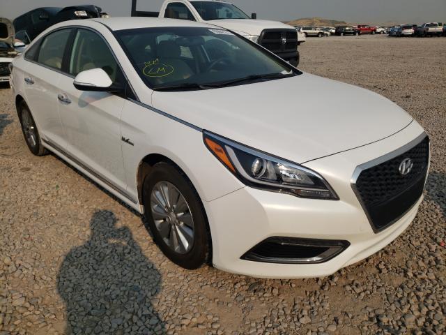 HYUNDAI SONATA HYB 2016 kmhe24l18ga009105