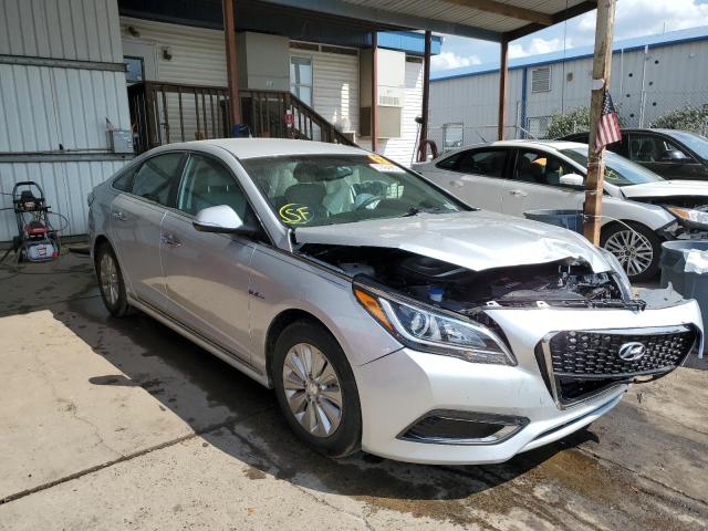 HYUNDAI SONATA HYB 2016 kmhe24l18ga010996