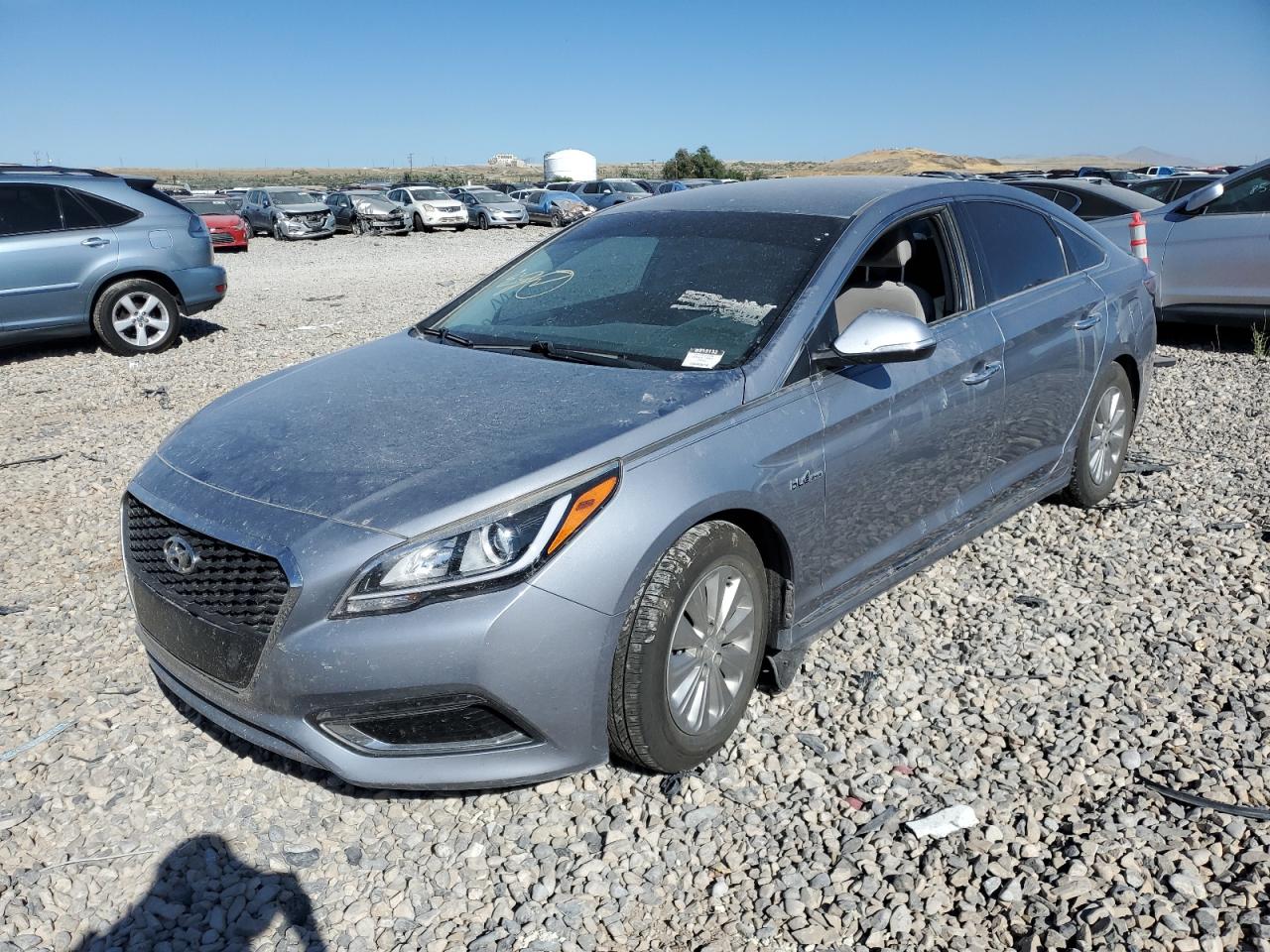 HYUNDAI SONATA 2016 kmhe24l18ga015132