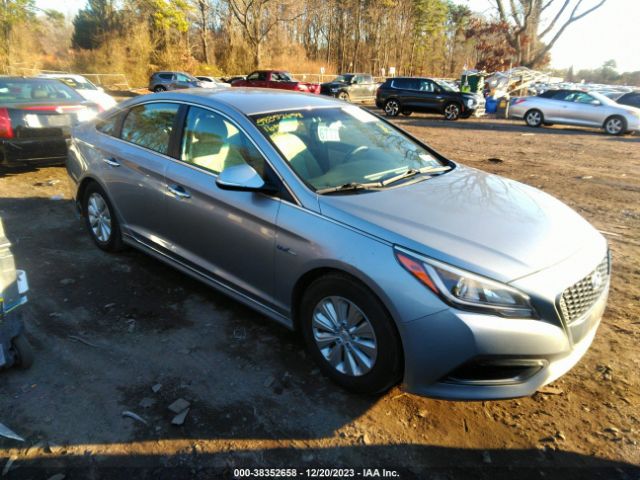 HYUNDAI SONATA HYBRID 2016 kmhe24l18ga020668