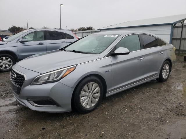 HYUNDAI SONATA HYB 2016 kmhe24l18ga030360