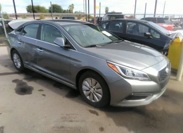 HYUNDAI SONATA HYBRID 2017 kmhe24l18ha059472