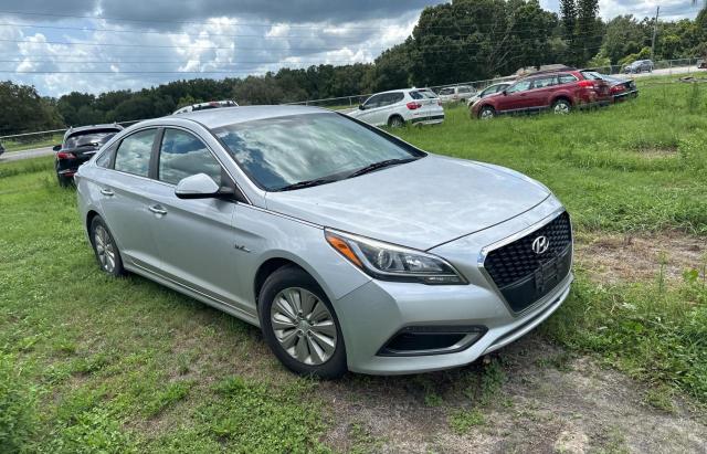 HYUNDAI SONATA 2016 kmhe24l19ga008688