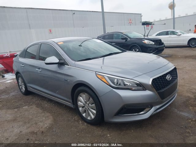 HYUNDAI SONATA HYBRID 2016 kmhe24l19ga009839