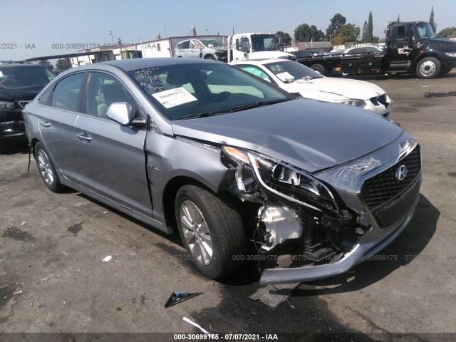 HYUNDAI SONATA HYBRID 2017 kmhe24l19ha046696