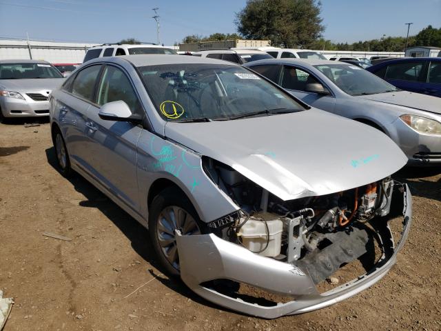 HYUNDAI SONATA HYB 2016 kmhe24l1xga011941