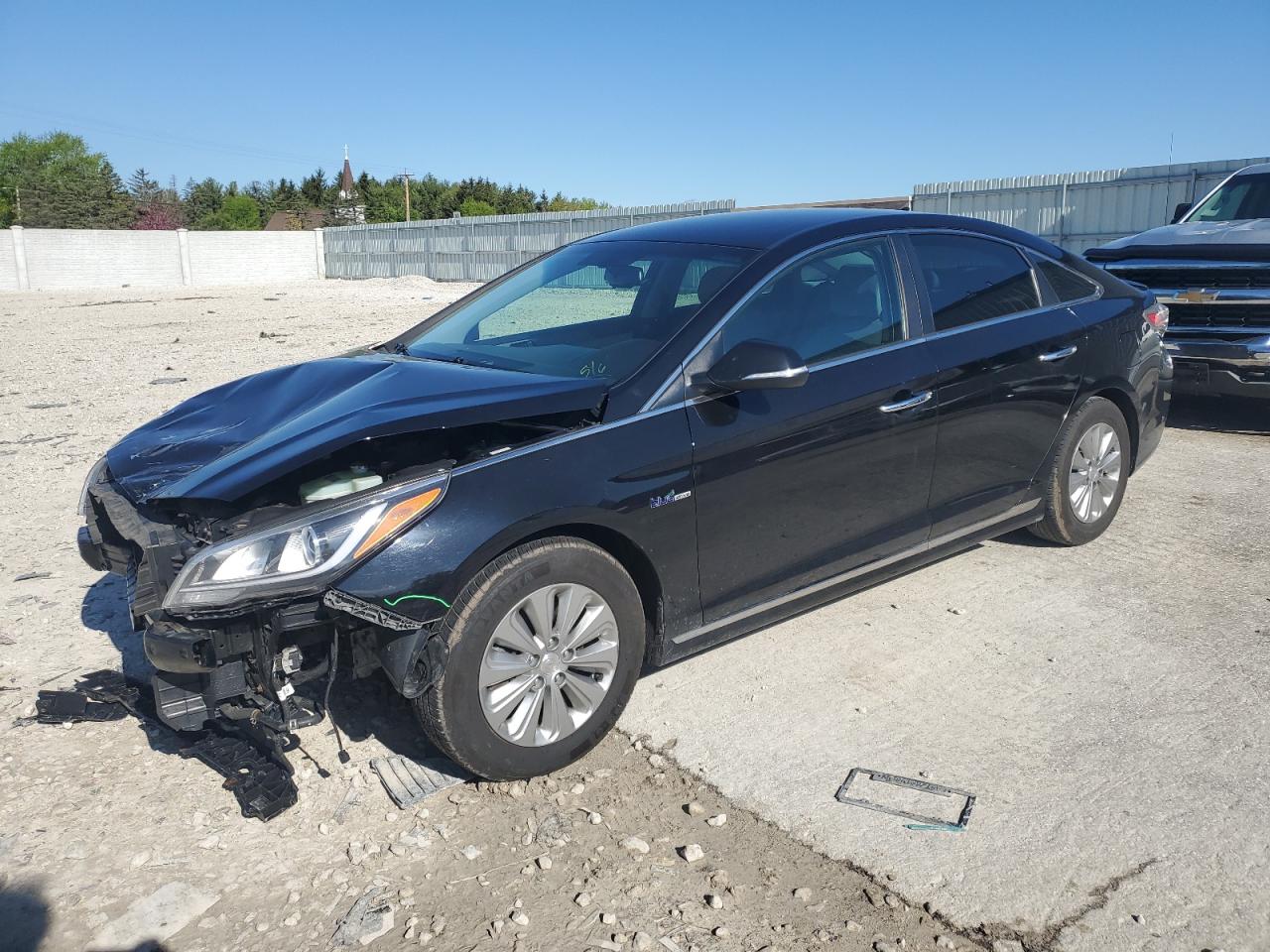 HYUNDAI SONATA 2016 kmhe24l1xga038444