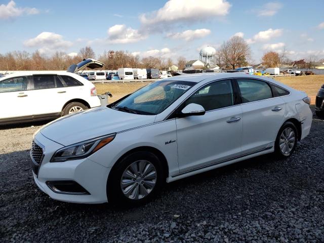 HYUNDAI SONATA HYB 2017 kmhe24l1xha054063