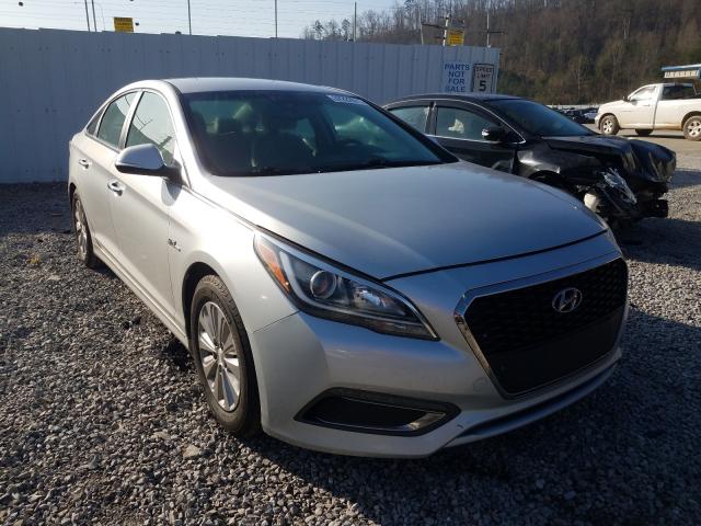 HYUNDAI SONATA HYB 2017 kmhe24l1xha057447