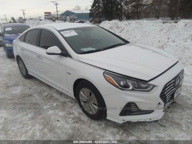 HYUNDAI SONATA HYBRID 2019 kmhe24l30ka093981