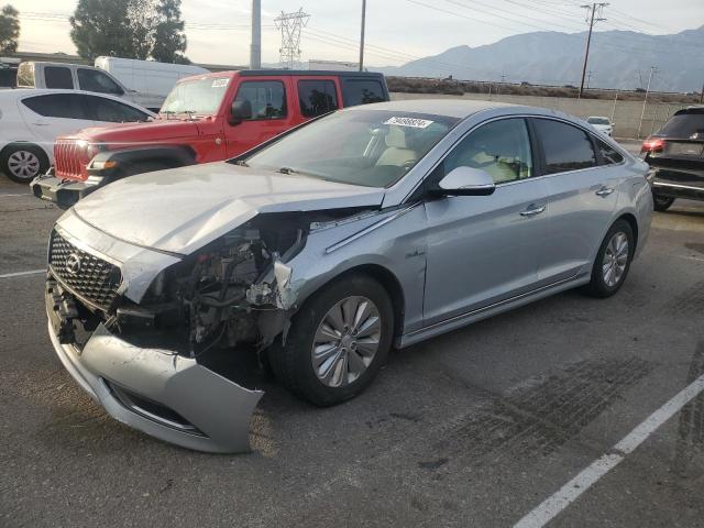 HYUNDAI SONATA HYB 2017 kmhe24l31ha064207