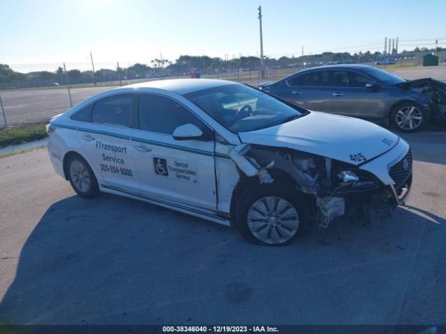 HYUNDAI SONATA HYBRID 2017 kmhe24l31ha067687