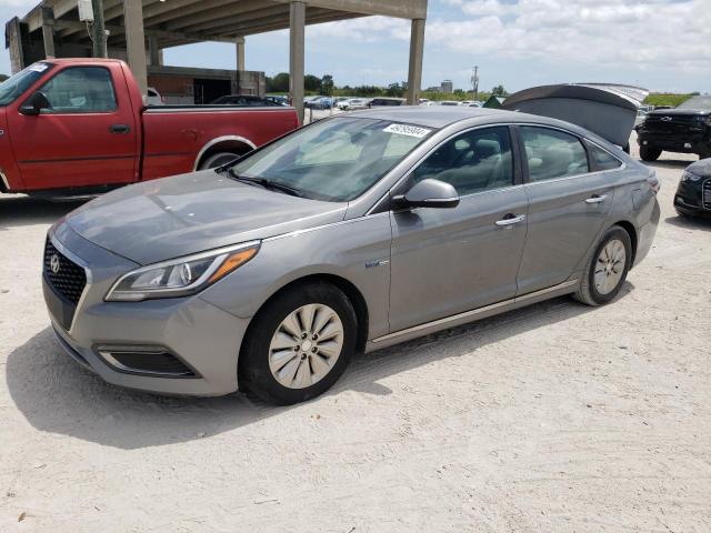 HYUNDAI SONATA 2017 kmhe24l32ha063423