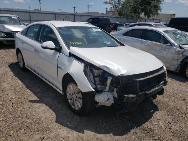 HYUNDAI SONATA HYB 2017 kmhe24l34ha077033