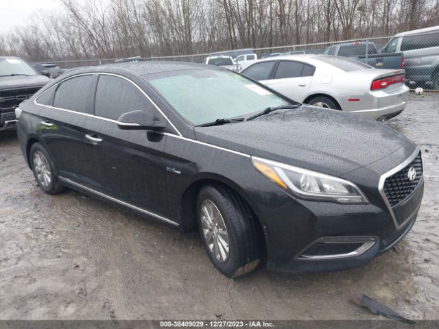 HYUNDAI SONATA HYBRID 2017 kmhe24l35ha071211