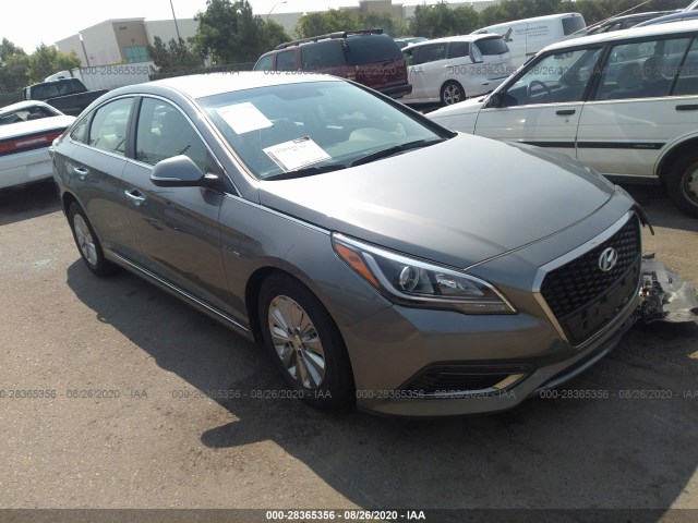 HYUNDAI SONATA HYBRID 2017 kmhe24l36ha074313