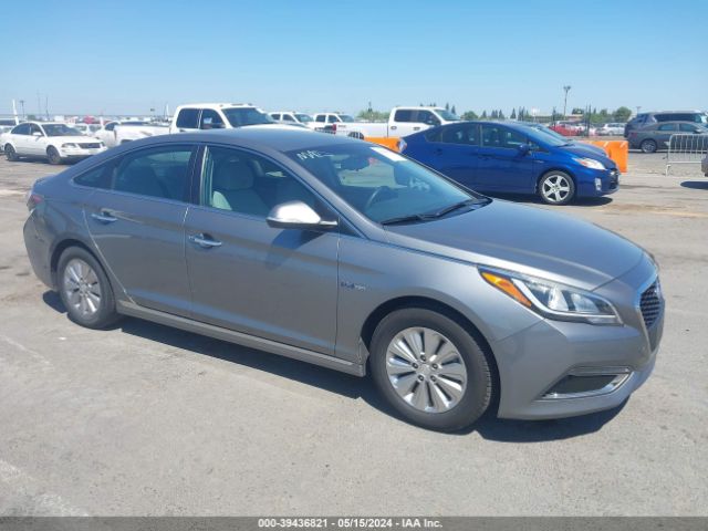 HYUNDAI SONATA 2017 kmhe24l37ha061165