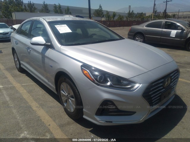 HYUNDAI SONATA HYBRID 2019 kmhe24l37ka090432