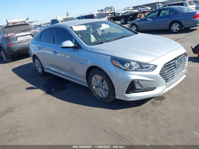 HYUNDAI SONATA HYBRID 2019 kmhe24l37ka093220