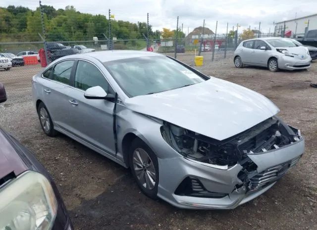 HYUNDAI SONATA HYBRID 2019 kmhe24l39ka085197