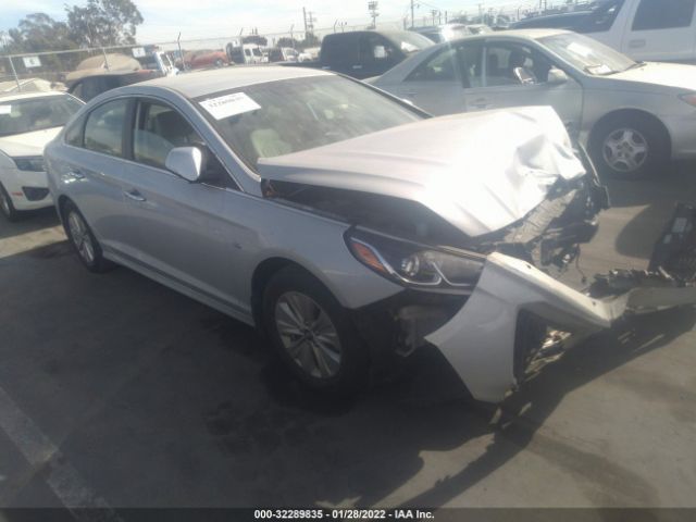 HYUNDAI SONATA HYBRID 2019 kmhe24l39ka091551