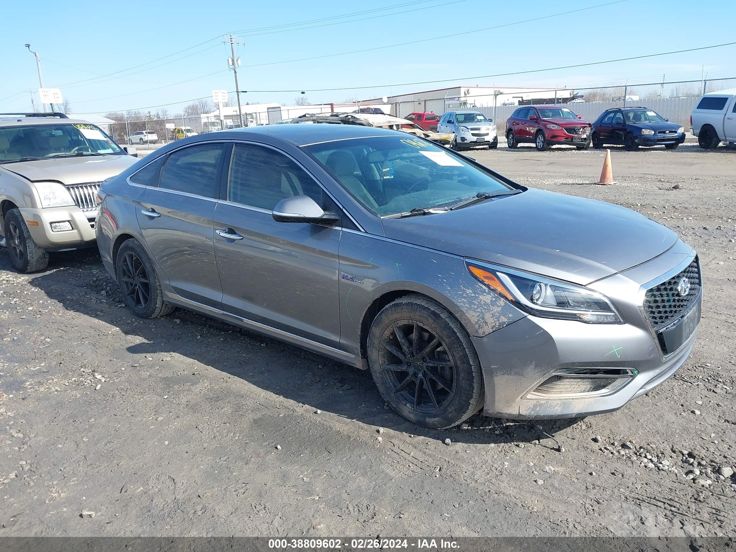 HYUNDAI SONATA 2017 kmhe34l12ha055964