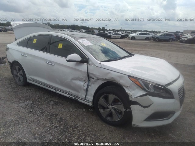 HYUNDAI SONATA HYBRID 2017 kmhe34l14ha051561