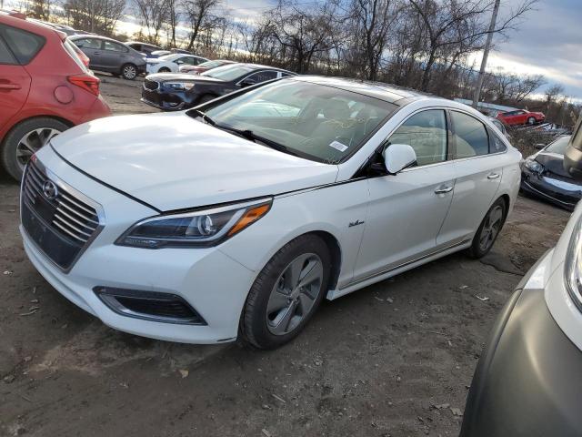 HYUNDAI SONATA HYB 2016 kmhe34l15ga034380