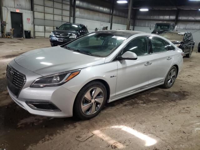 HYUNDAI SONATA HYB 2016 kmhe34l16ga017569