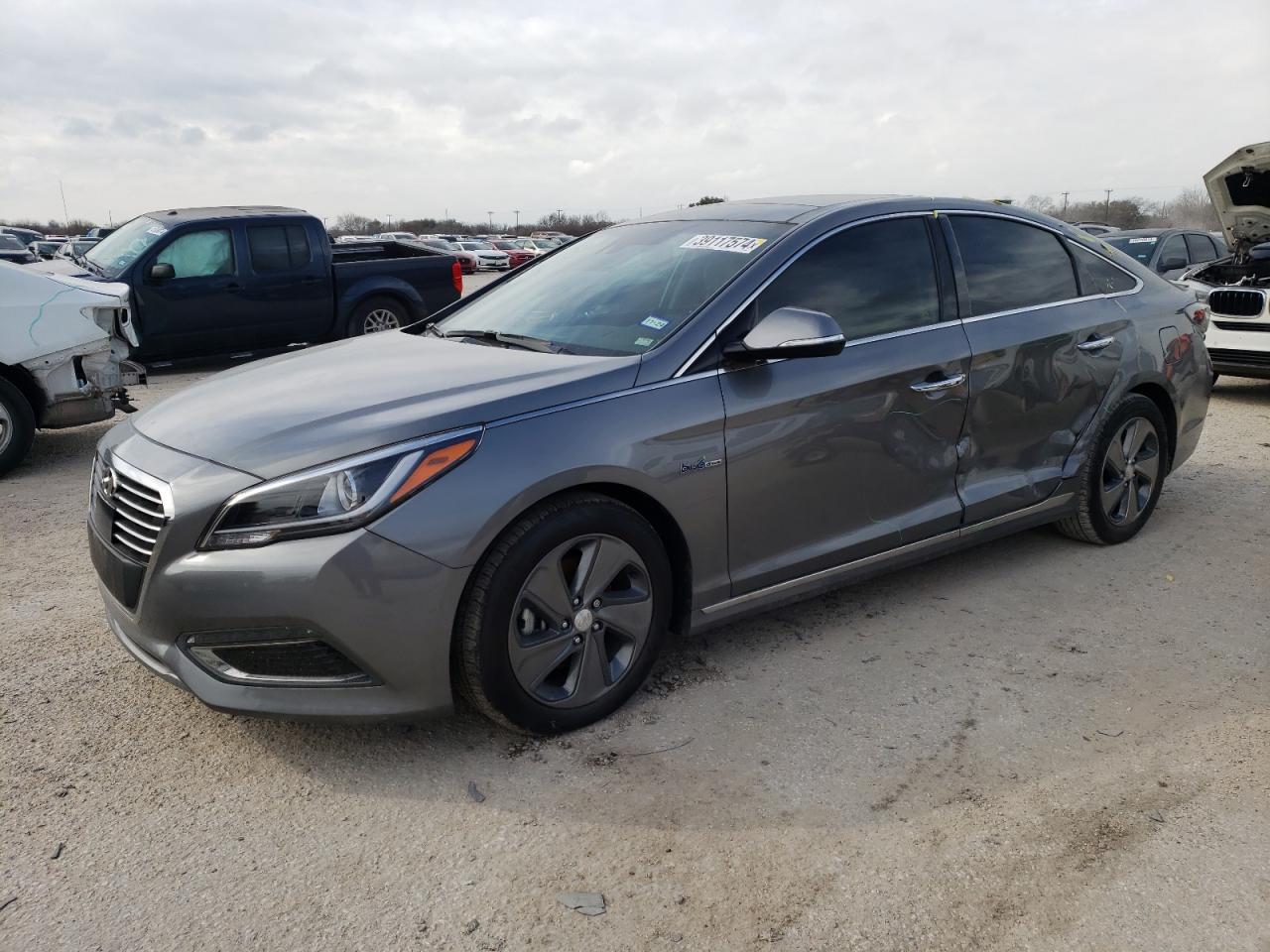 HYUNDAI SONATA 2017 kmhe34l16ha056597