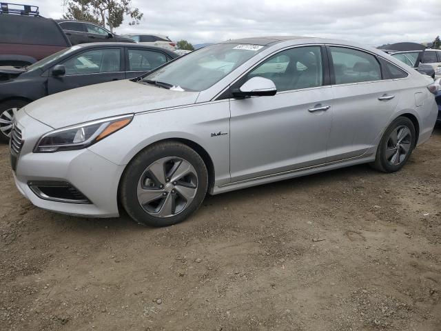 HYUNDAI SONATA HYB 2017 kmhe34l17ha043874