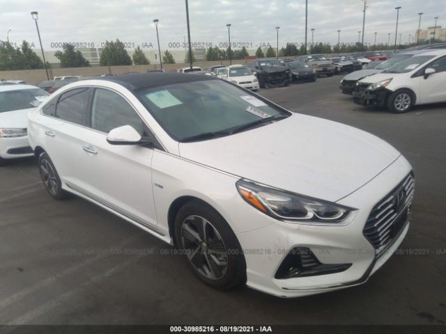 HYUNDAI SONATA HYBRID 2018 kmhe34l31ja083990