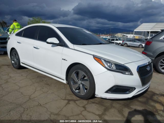 HYUNDAI SONATA HYBRID 2017 kmhe34l33ha072385