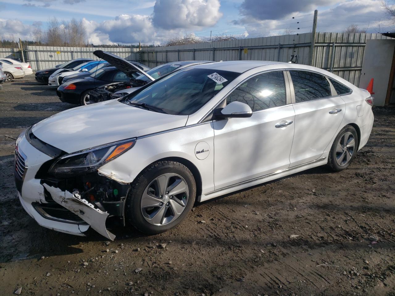 HYUNDAI SONATA 2017 kmhe54l2xha072675