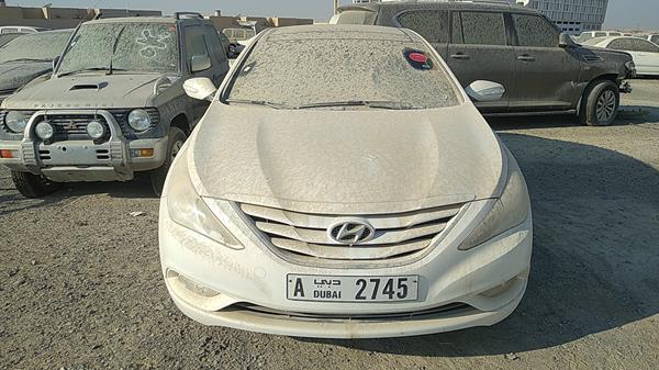 HYUNDAI SONATA 2011 kmheb41c3ba263706