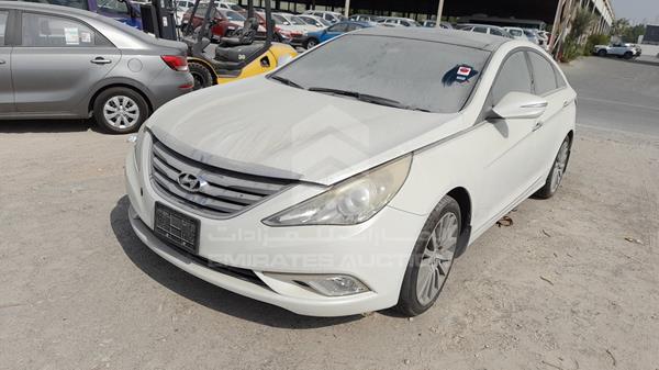 HYUNDAI SONATA 2014 kmhec41c9ea656739