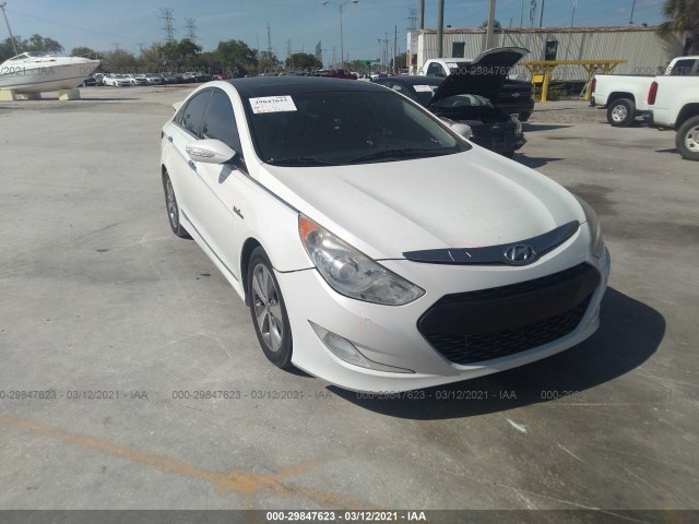 HYUNDAI SONATA 2011 kmhec4a40ba007061