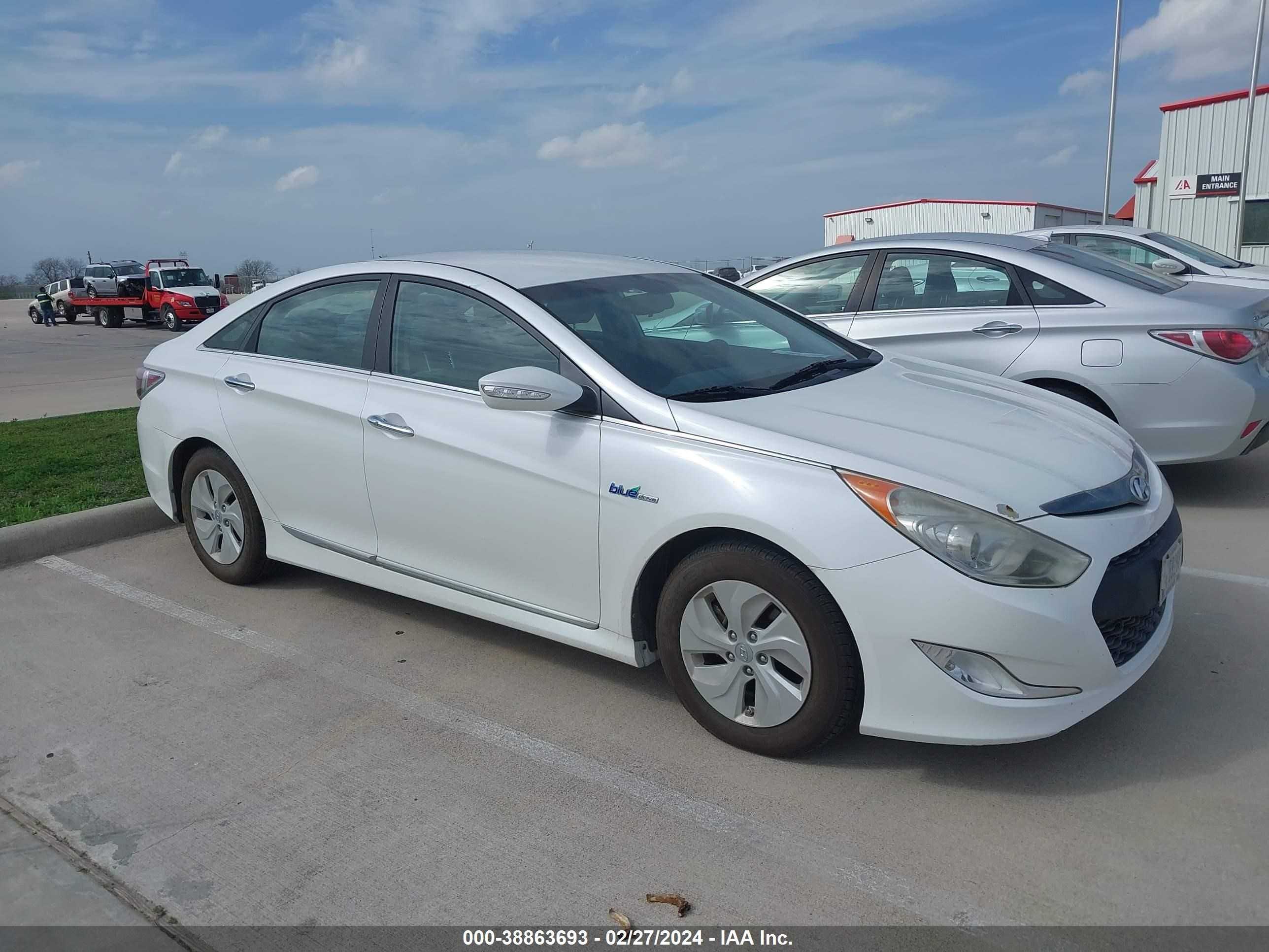 HYUNDAI SONATA 2014 kmhec4a40ea117001