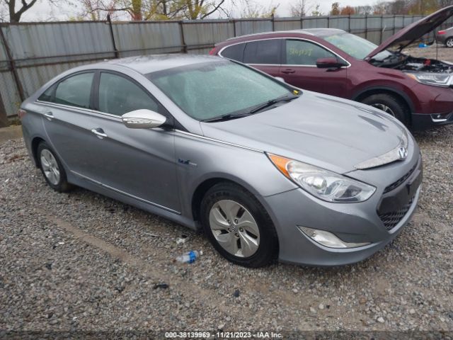 HYUNDAI SONATA HYBRID 2015 kmhec4a40fa123088