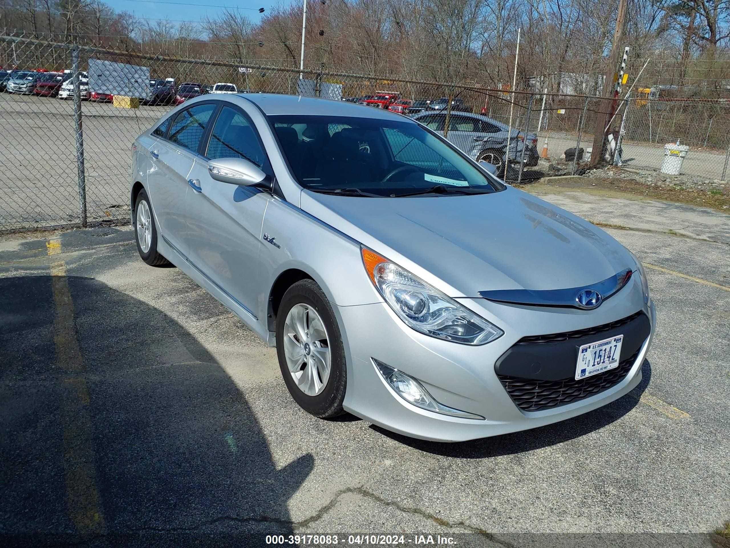 HYUNDAI SONATA 2015 kmhec4a40fa139064