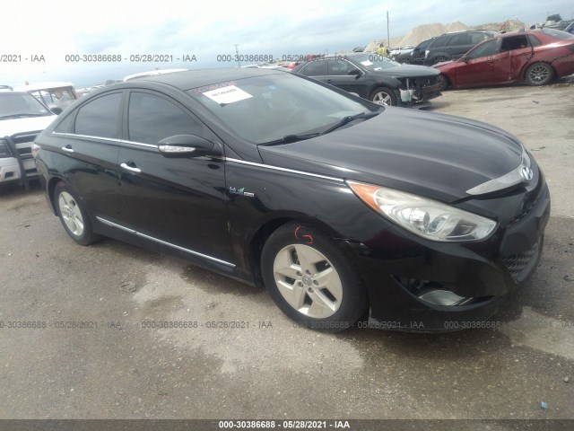 HYUNDAI SONATA 2011 kmhec4a41ba002001