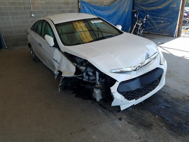 HYUNDAI SONATA HYB 2011 kmhec4a42ba013332