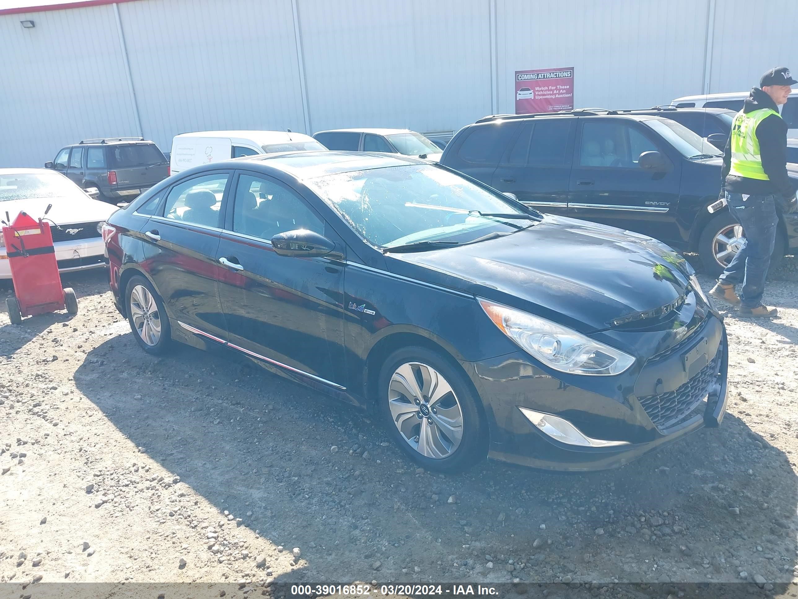 HYUNDAI SONATA 2013 kmhec4a42da074389