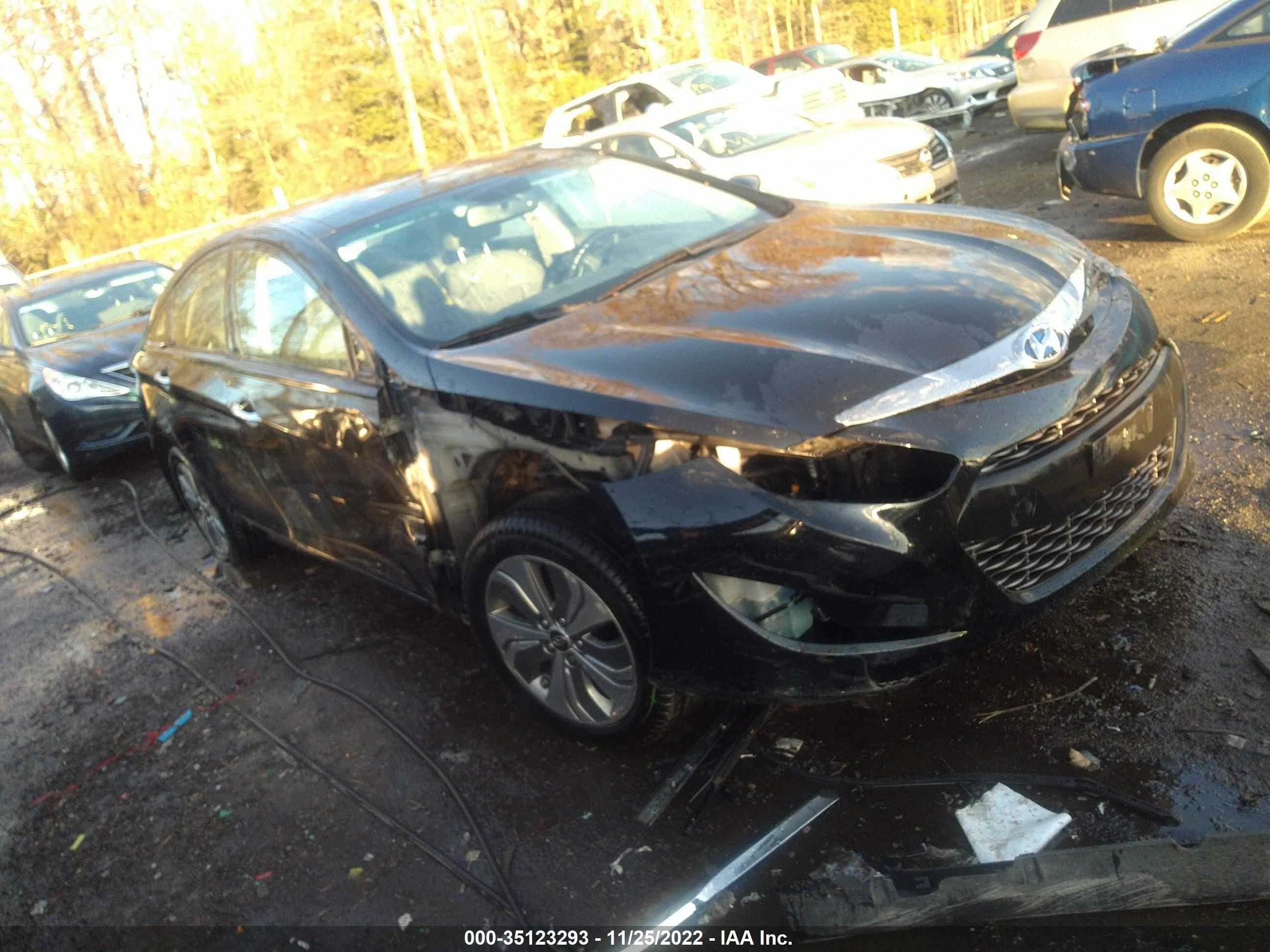 HYUNDAI SONATA 2014 kmhec4a42ea109126